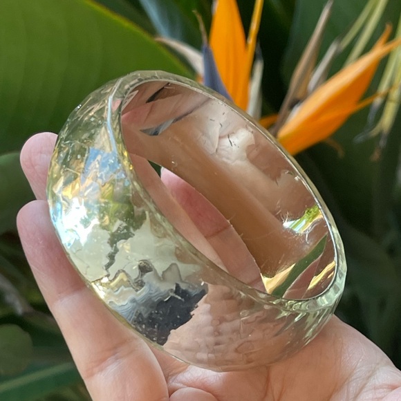 Faceted lucite silver lined bangle bracelet - Picture 2 of 6